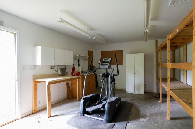 7146 W ELIZABETH ST, Columbia, MO 65202