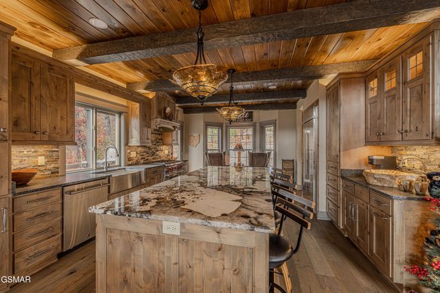 3460 Quail Way Way, Sevierville, TN 37862