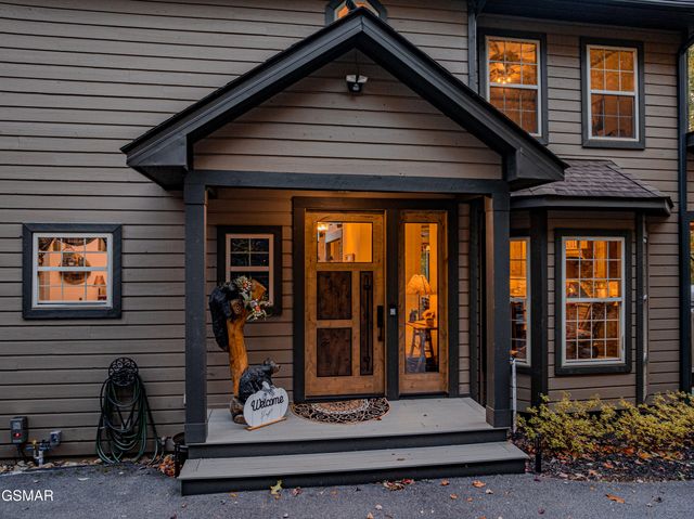 3460 Quail Way Way, Sevierville, TN 37862