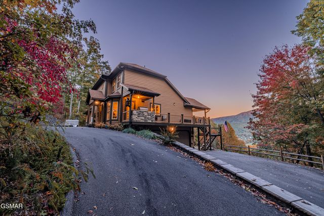 3460 Quail Way Way, Sevierville, TN 37862