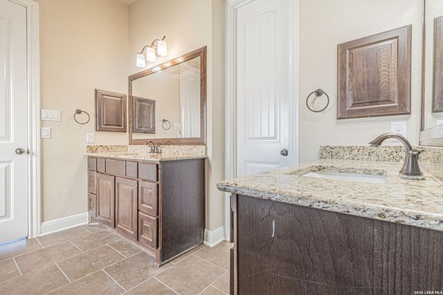 2426 Cortona Mist, San Antonio, TX 78260