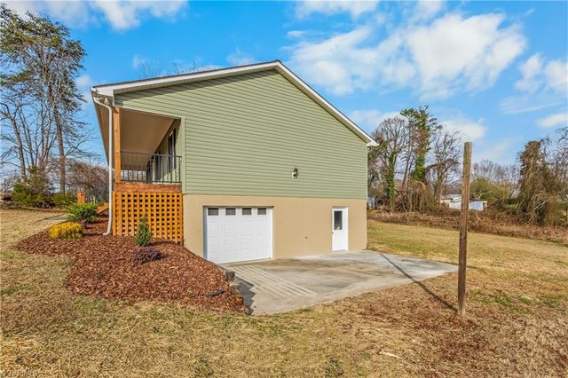 4905 Reid Road, Winston-salem, NC 27107