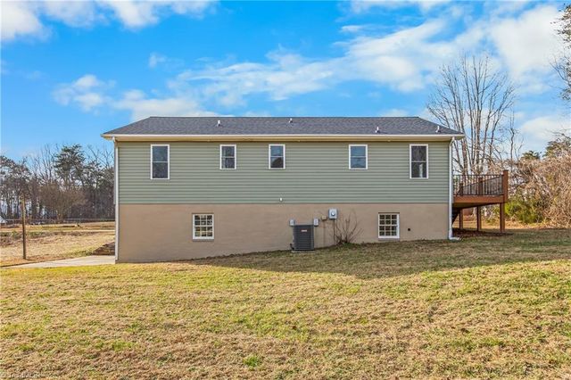 4905 Reid Road, Winston-salem, NC 27107