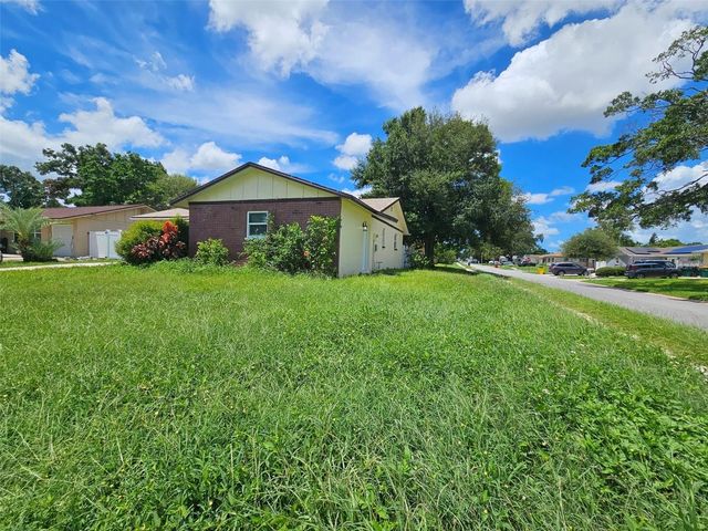 6092 BURCH STREET N, St Petersburg, FL 33709