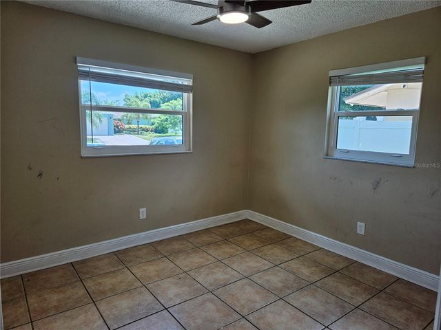 6092 BURCH STREET N, St Petersburg, FL 33709