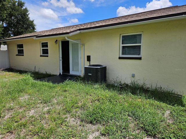 6092 BURCH STREET N, St Petersburg, FL 33709