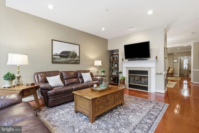 322 SILO MILL LN, Lansdale, PA 19446