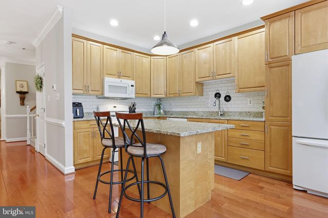 322 SILO MILL LN, Lansdale, PA 19446