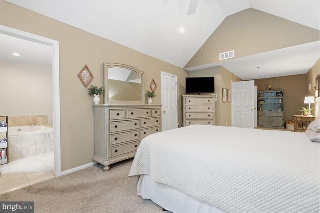 322 SILO MILL LN, Lansdale, PA 19446
