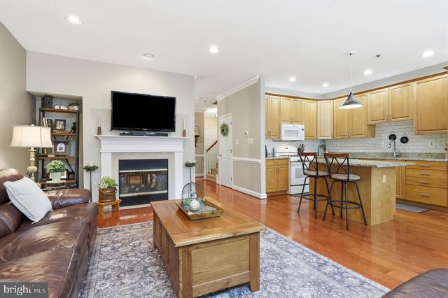 322 SILO MILL LN, Lansdale, PA 19446