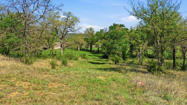 1005 Carter Lane, Santo, TX 76472