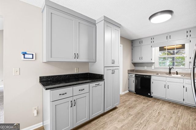 5671 Raintree Trace, Oakwood, GA 30566