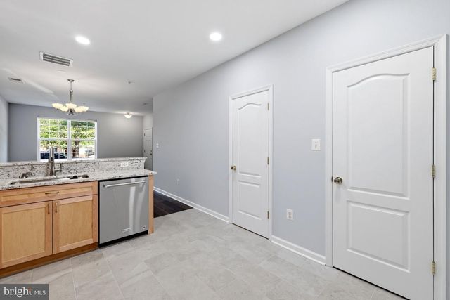 43607 MCDOWELL SQ, Leesburg, VA 20176