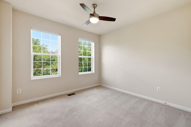 43607 MCDOWELL SQ, Leesburg, VA 20176