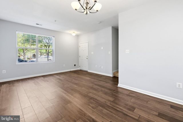 43607 MCDOWELL SQ, Leesburg, VA 20176