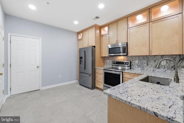 43607 MCDOWELL SQ, Leesburg, VA 20176