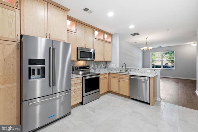 43607 MCDOWELL SQ, Leesburg, VA 20176