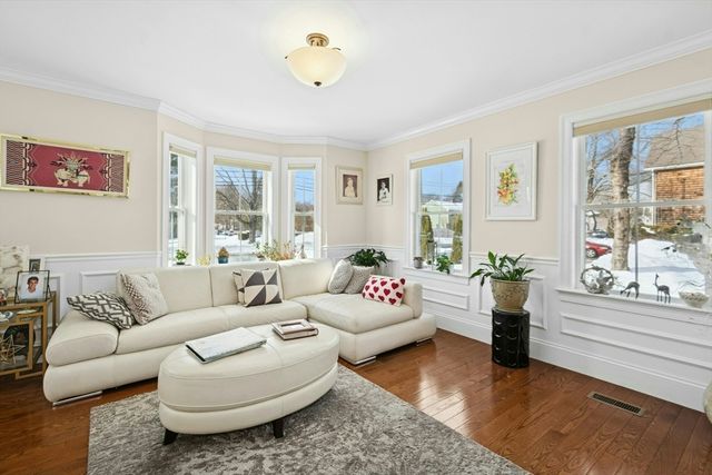 80 Pleasant Street, Medfield, MA 02052