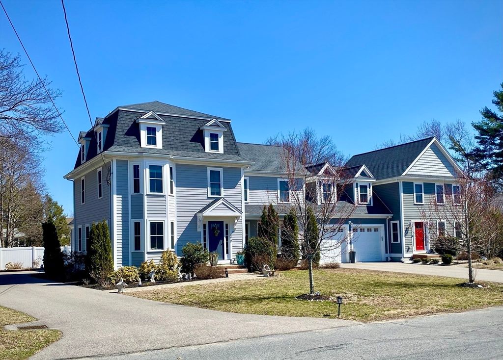 80 Pleasant Street, Medfield, MA 02052