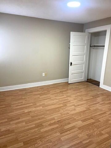 512 W Main Street, Richmond, KY 40475