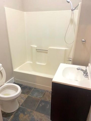 512 W Main Street, Richmond, KY 40475