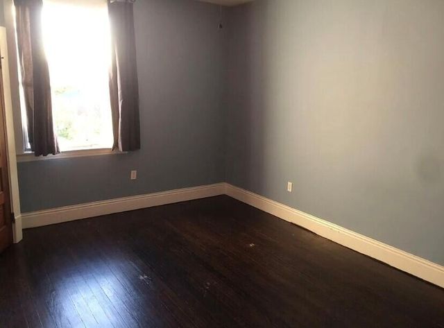 512 W Main Street, Richmond, KY 40475