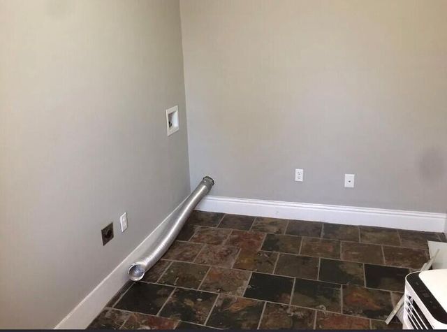 512 W Main Street, Richmond, KY 40475