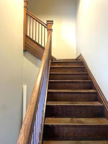 512 W Main Street, Richmond, KY 40475