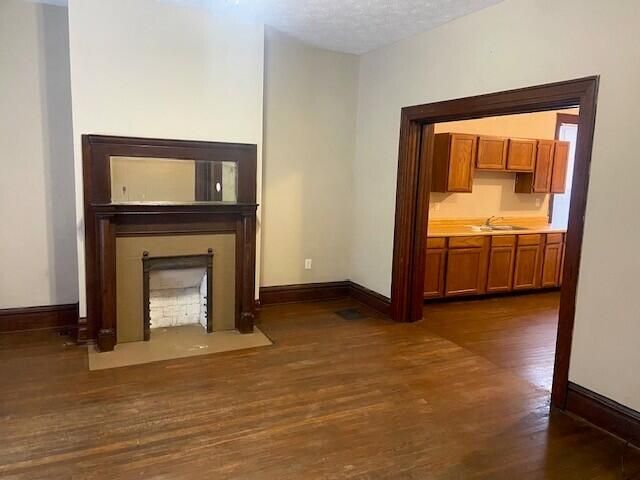 512 W Main Street, Richmond, KY 40475