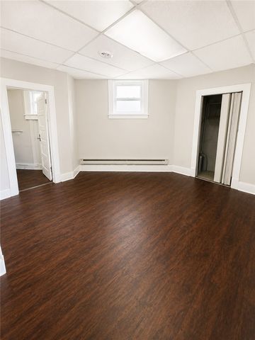 1480 Dormont, E Pittsburgh, PA 15246