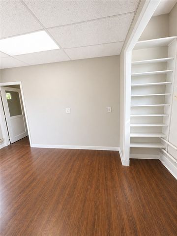 1480 Dormont, E Pittsburgh, PA 15246
