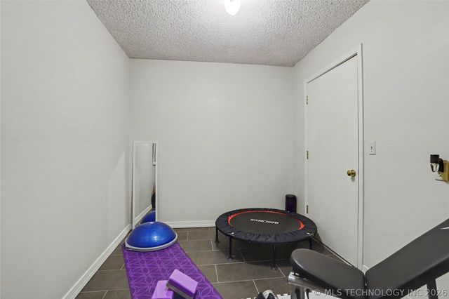 12323 14th Street, Jenks, OK 74037