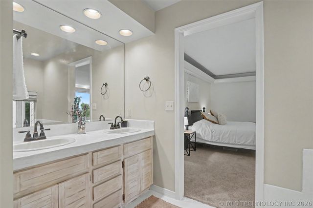12323 14th Street, Jenks, OK 74037
