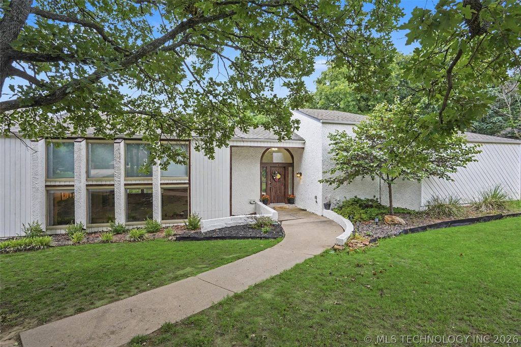 12323 14th Street, Jenks, OK 74037