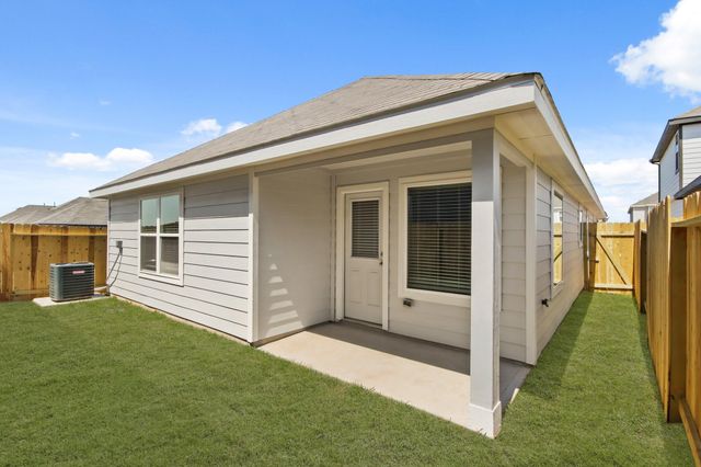 9215 Grace Ridge Drive, Willis, TX 77318