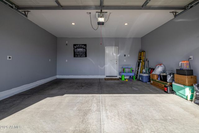 10918 W ATLANTIS Way, Tolleson, AZ 85353