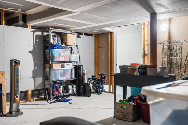 360 Littleton Rd C7, Chelmsford, MA 01824