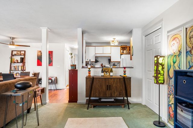 360 Littleton Rd C7, Chelmsford, MA 01824