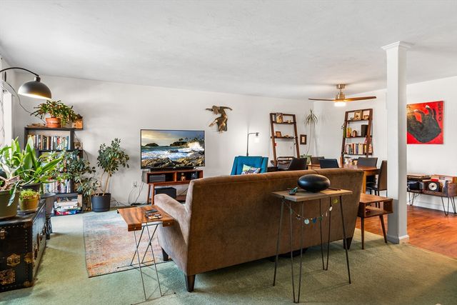 360 Littleton Rd C7, Chelmsford, MA 01824