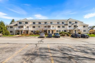 360 Littleton Rd C7, Chelmsford, MA 01824