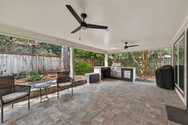 1630 Fall Valley Drive, Houston, TX 77077