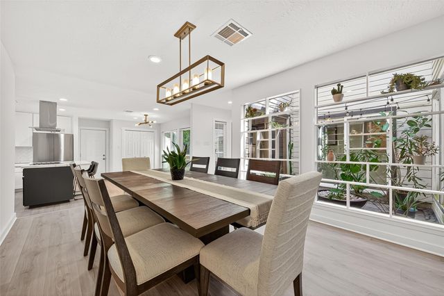 1630 Fall Valley Drive, Houston, TX 77077