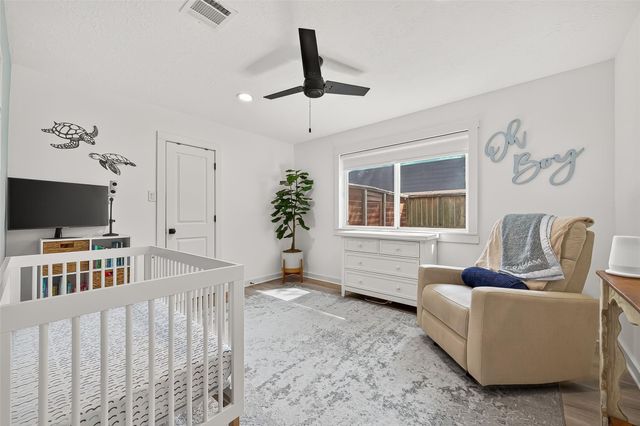 1630 Fall Valley Drive, Houston, TX 77077