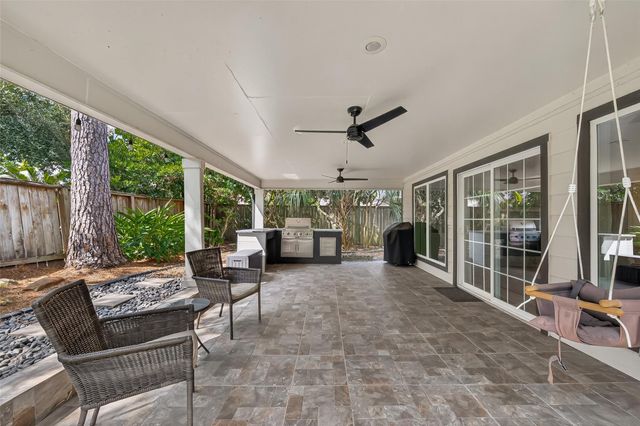 1630 Fall Valley Drive, Houston, TX 77077