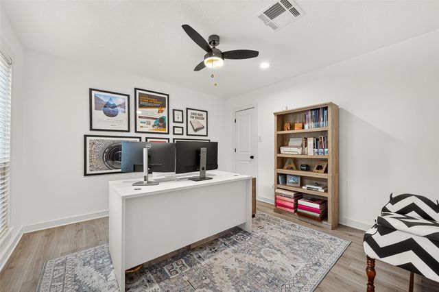 1630 Fall Valley Drive, Houston, TX 77077