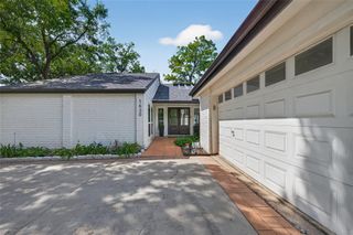 1630 Fall Valley Drive, Houston, TX 77077