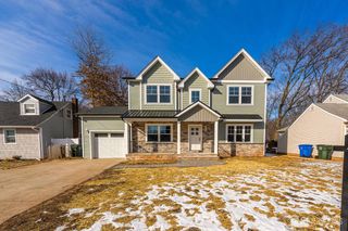 68 Longfellow Drive, Colonia, NJ 07067