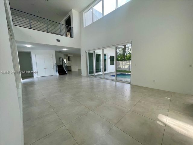 10250 NW 74th Terrace 0, Doral, FL 33178