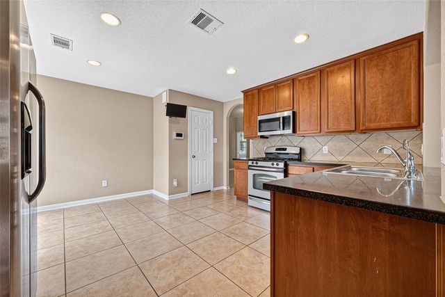 26738 Henson Falls Drive, Katy, TX 77494