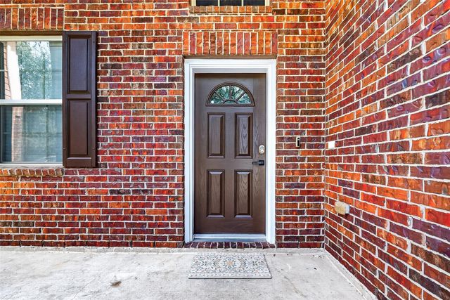 26738 Henson Falls Drive, Katy, TX 77494